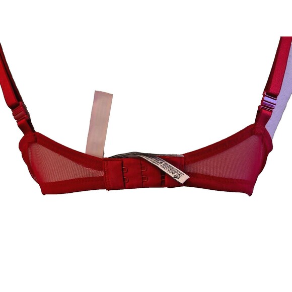 Victoria's Secret red plaid w/sparkly gold accent push up bra size 38C pre-loved - Picture 8 of 9